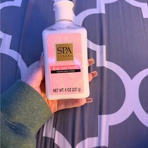 Rose and Vanilla Scented Body Lotion
